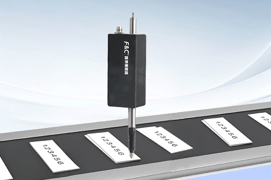 弹簧款接触式位移